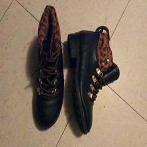 Kids boots